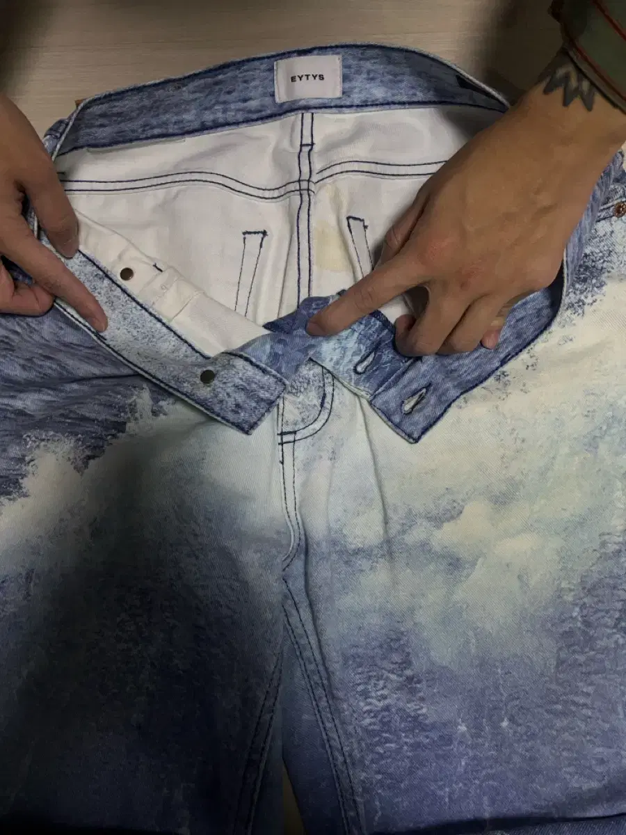 thumbnail-1